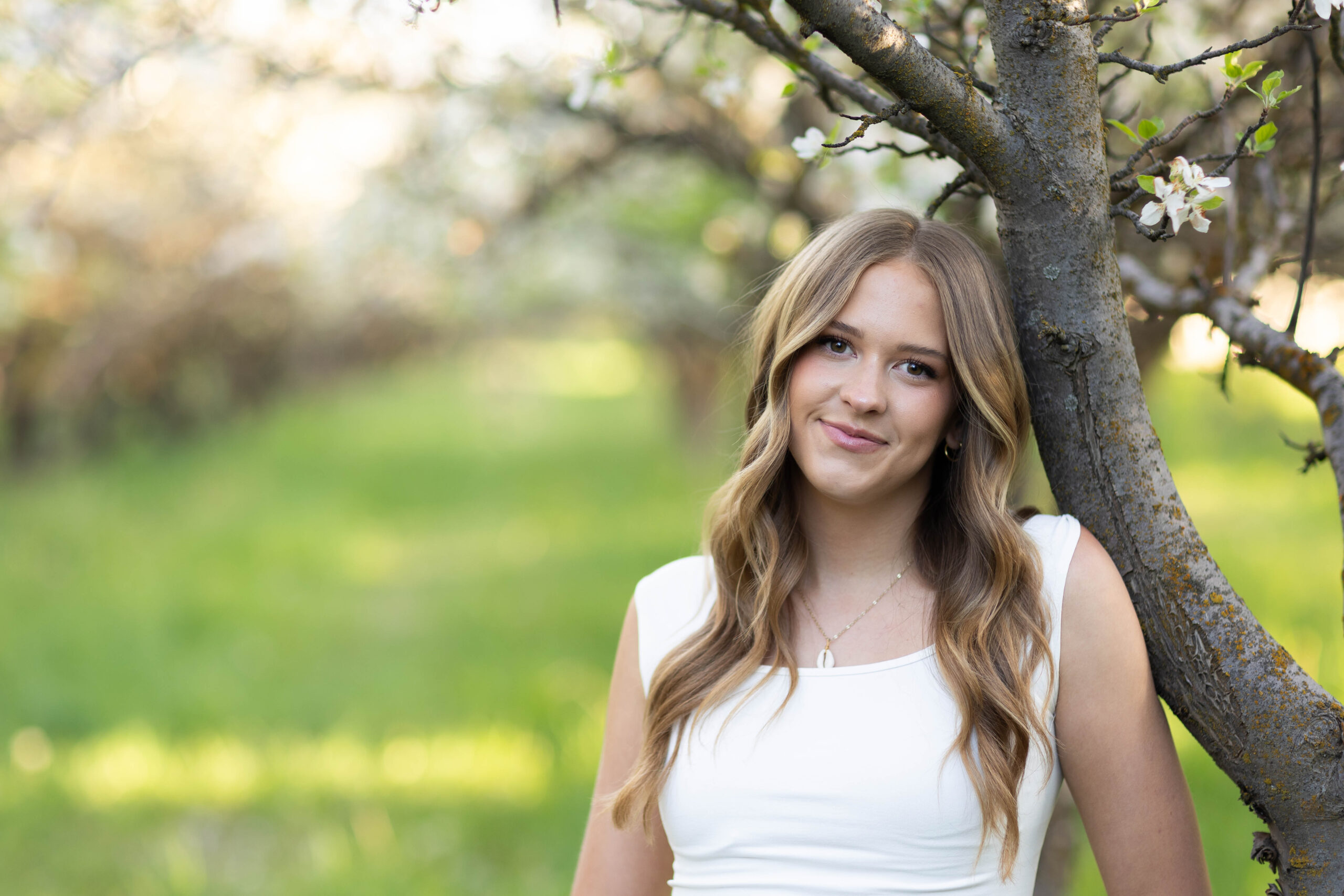 Senior session in t shirt and jeans